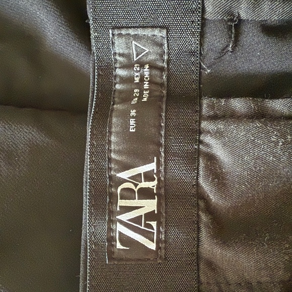 Zara Women’s Elegant Black Dress Pants - Picture 2 of 2
